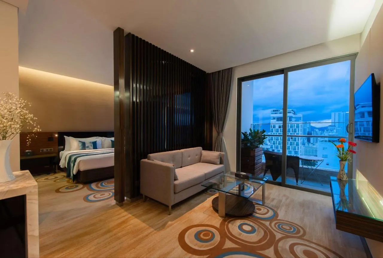 Queen Ann Nha Trang Hotel