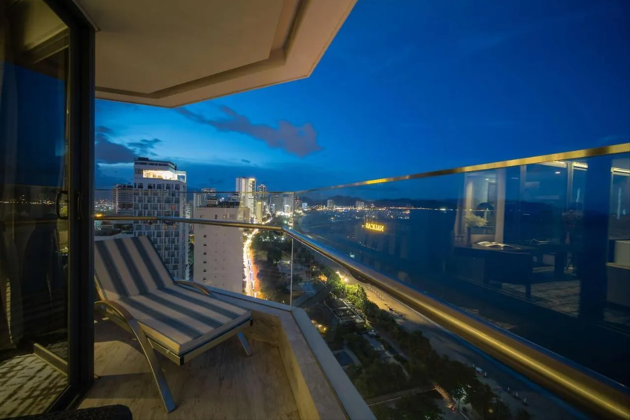 Queen Ann Nha Trang Hotel