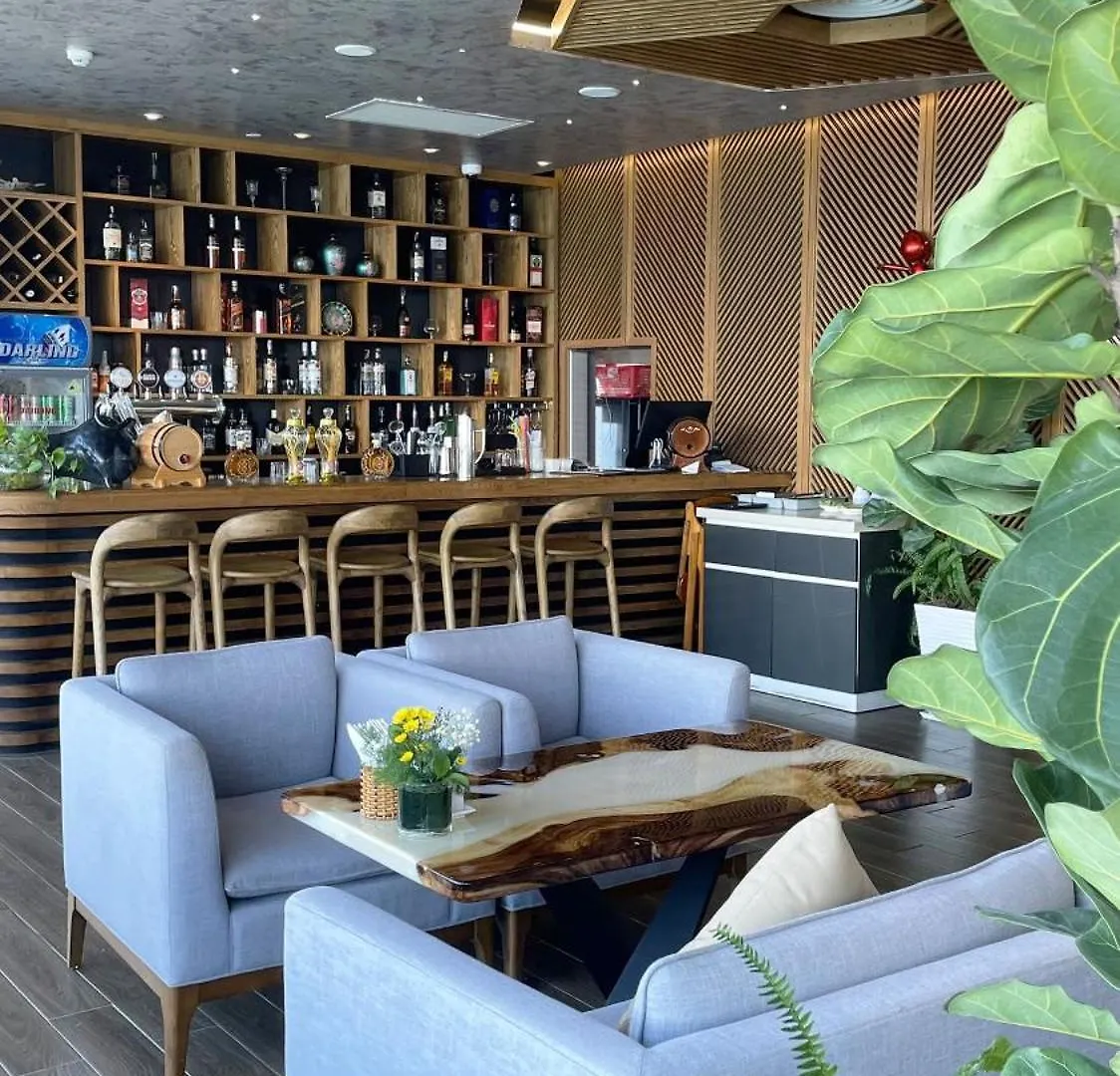 Queen Ann Nha Trang Hotel 5*,