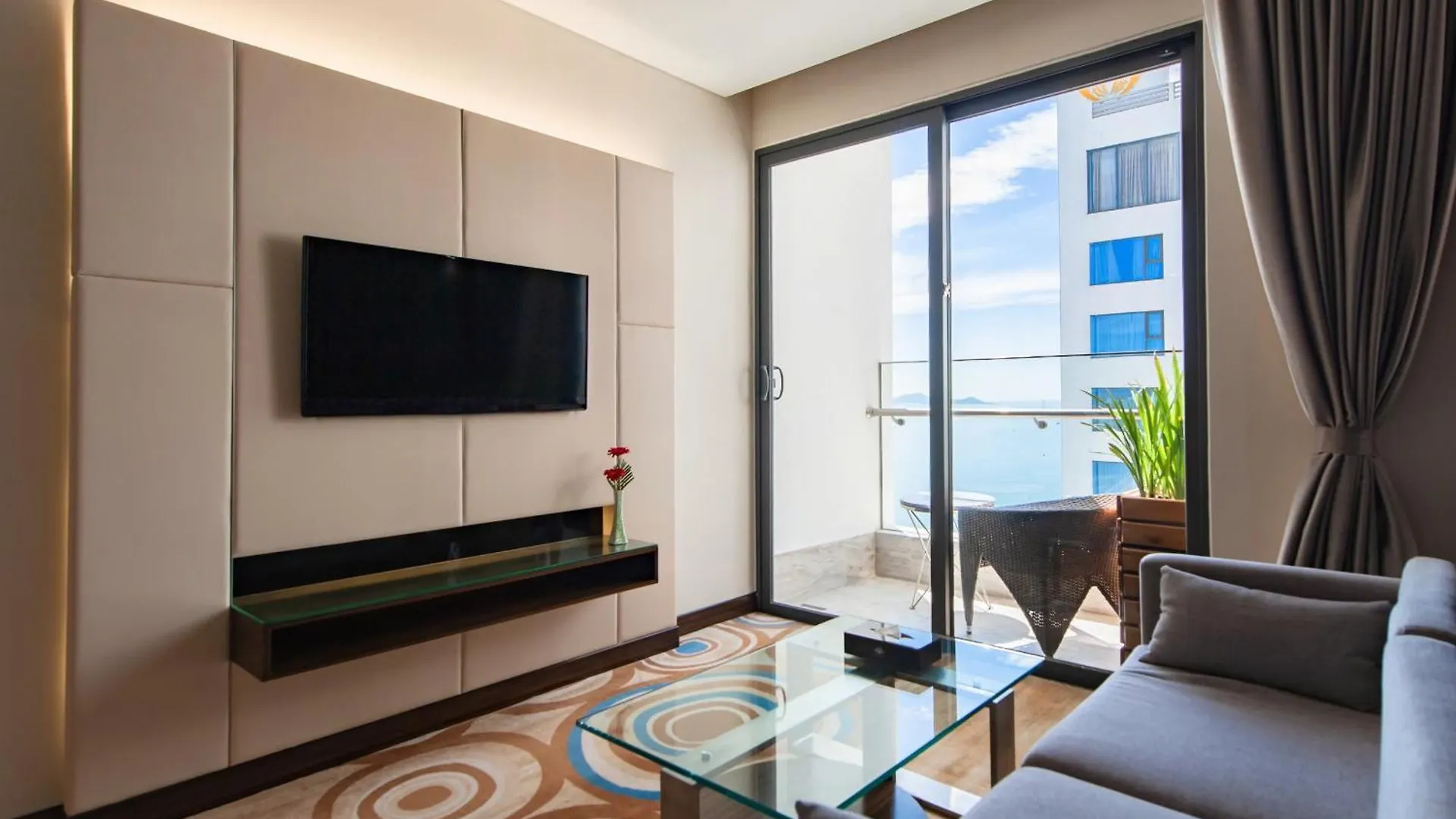 Queen Ann Nha Trang Hotel 5*,  Vietnam